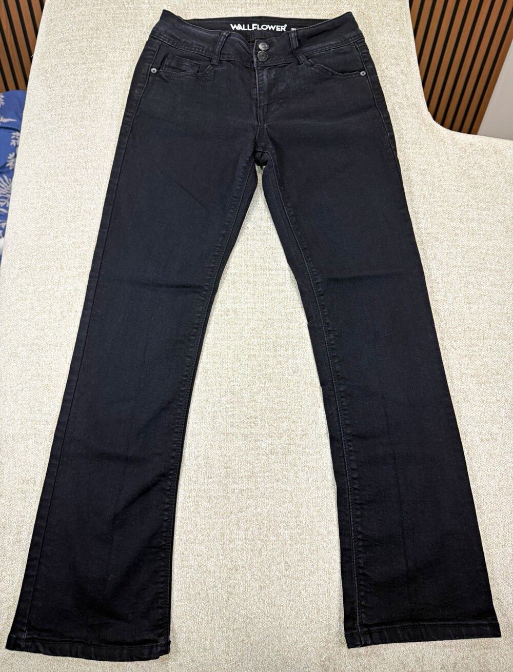WallFlower Women’s Curvy Bootcut Insta Stretch Black Dark Wash Denim Jeans